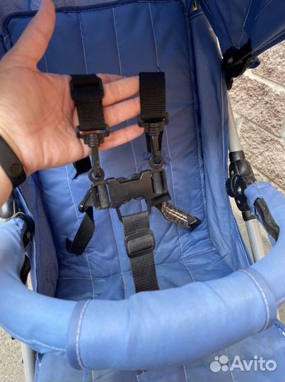 Прогулочная коляска трость baby care