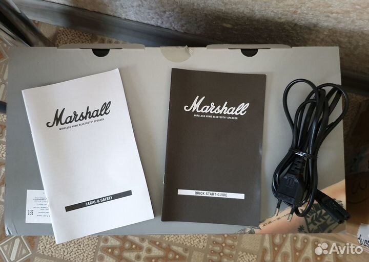 Колонка Marshall Acton II