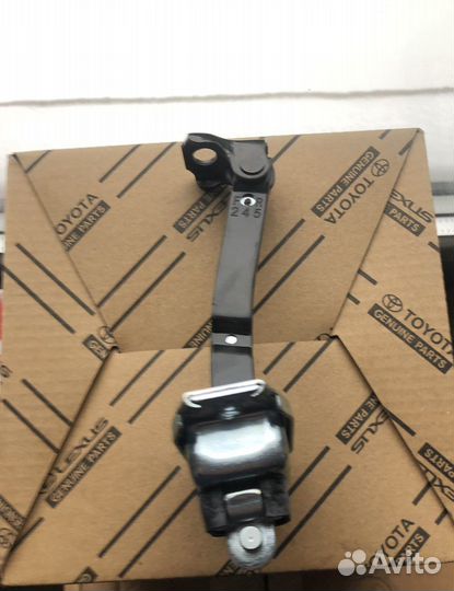 Ограничитель двери передний Тойота Камри 40