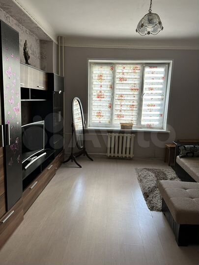 Комната 16 м² в 4-к., 2/5 эт.