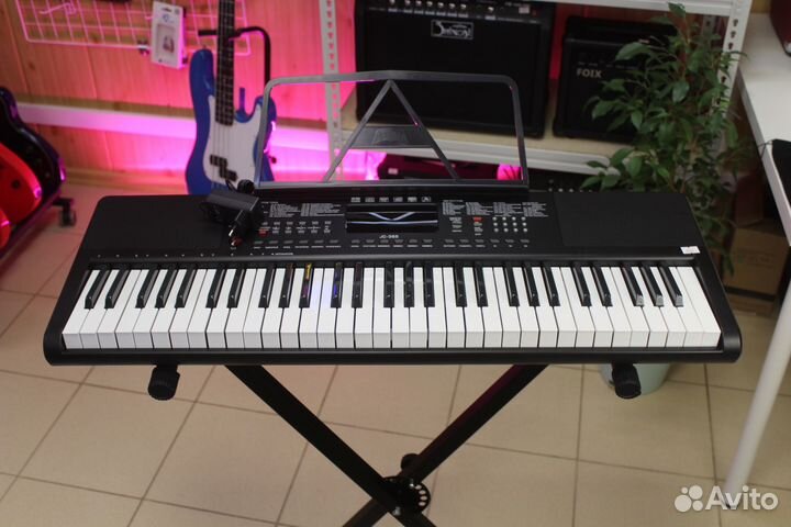 Синтезатор Johnson Новый