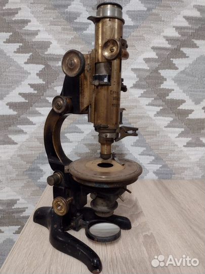 Петрологический микроскоп