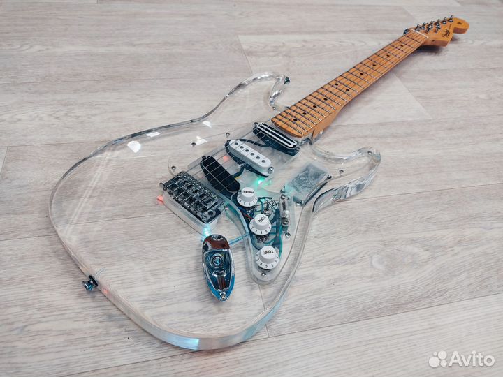 Гитара Fender