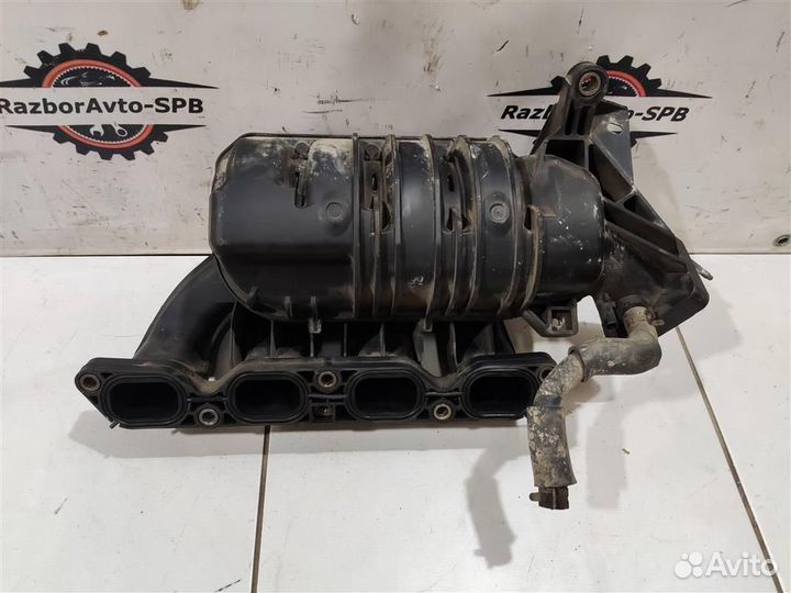 Коллектор впускной Toyota Corolla E12