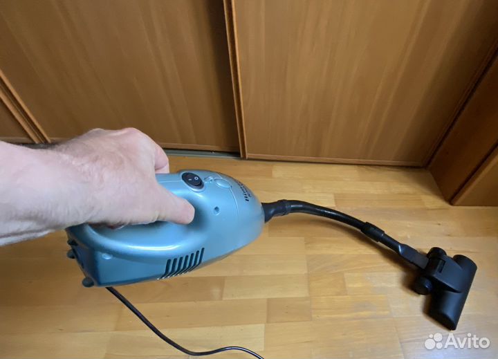 Пылесос малогабаритный 