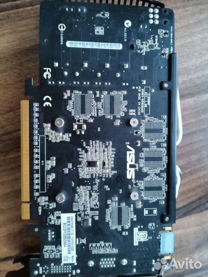 GeForce GTX 560 Ti 1GB