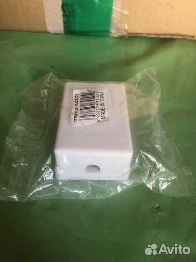 Розетка телефонная RJ-11 (6P4C)