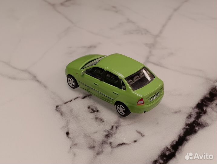 Лада Калина (2005-2013), зелёная