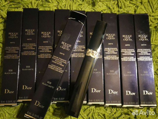 Жидкая помада для губ dior