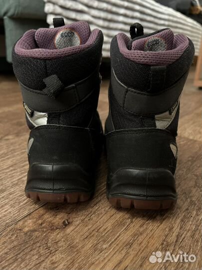Ботинки демисезонные для девочки 29 размер ecco