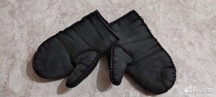 Шапка с варежками на мальчика