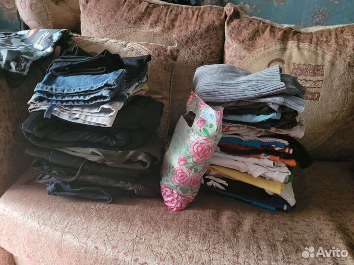 Продам пакет детских вещей на мальчика 6-7 лет