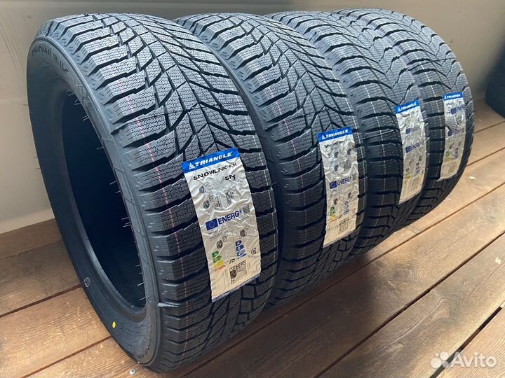 Triangle PL01 215/55 R17 98R