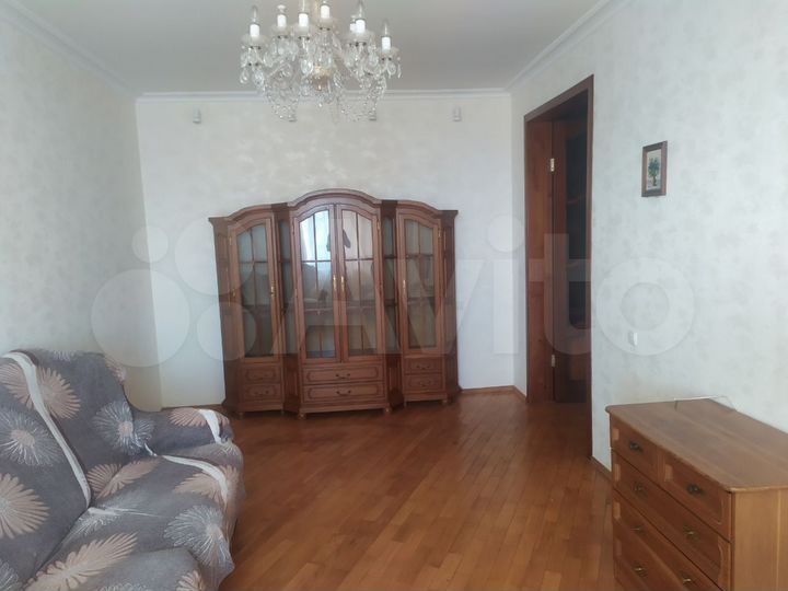 2-к. квартира, 56 м², 6/9 эт.