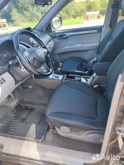 Mitsubishi Pajero Sport 2.5 AT, 2014, 190 000 км