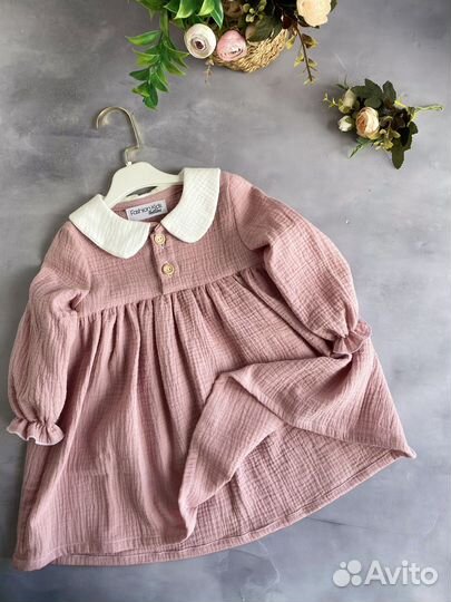 Муслиновые платья с воротником