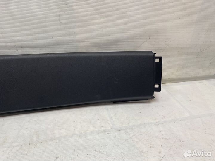 Обшивка крышки багажника Mercedes-Benz GLE 292