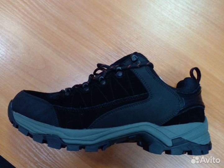 Полуботинки THB Grund черные