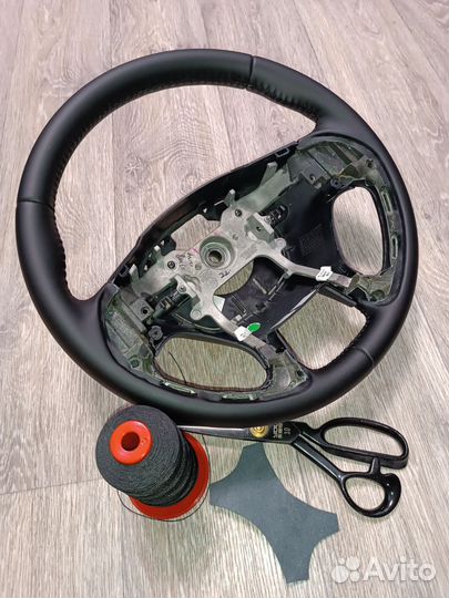 Руль hyundai ix35 перетянутый в новый материал