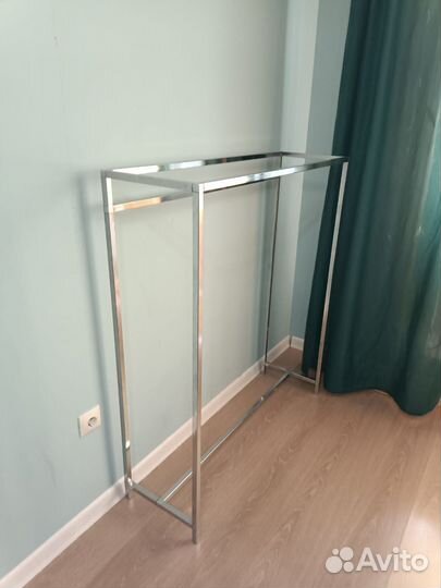 Вешалка напольная для одежды