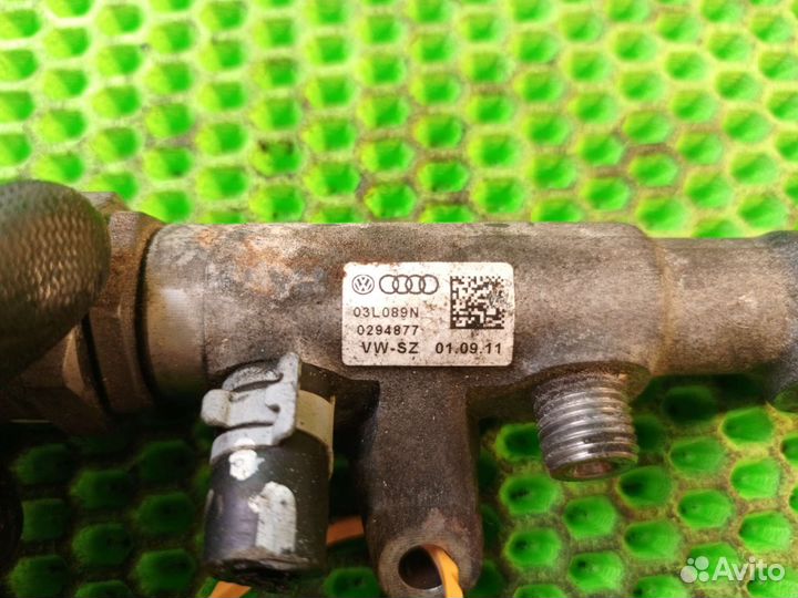 Топливная рампа Volkswagen Passat