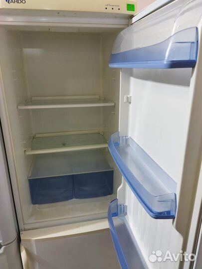 Продам холодильник ardo