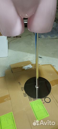 Манекен на стойке