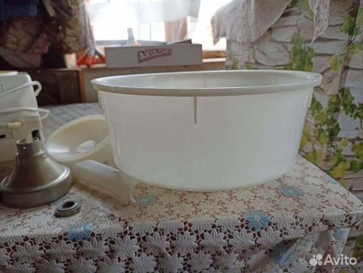 Сепаратор для молока электрический