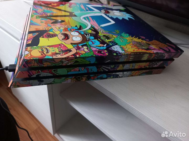 Sony playstation 4 pro 1tb