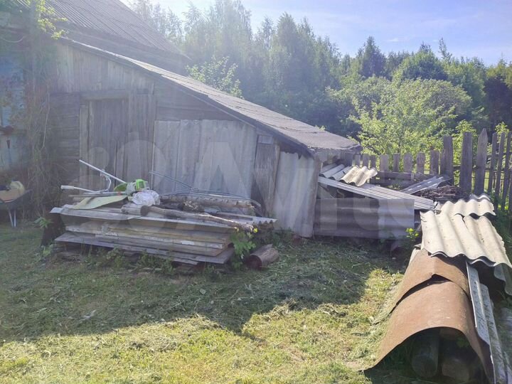 Дом 30 м² на участке 20 сот.