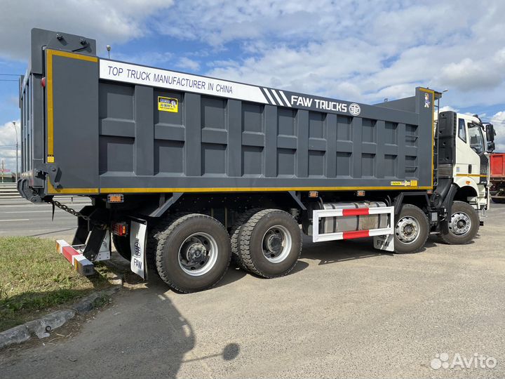 FAW J6 CA3310P66K24T4E5, 2023