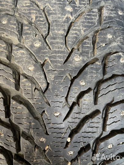 Nokian Tyres Hakkapeliitta 9 SUV 265/65 R17 116T