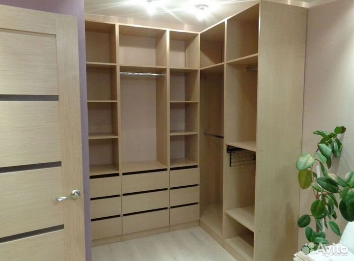 Шкаф стенка