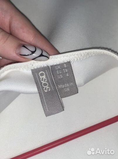 Комбинезон с шортами на одно плечо ASOS 36 eu