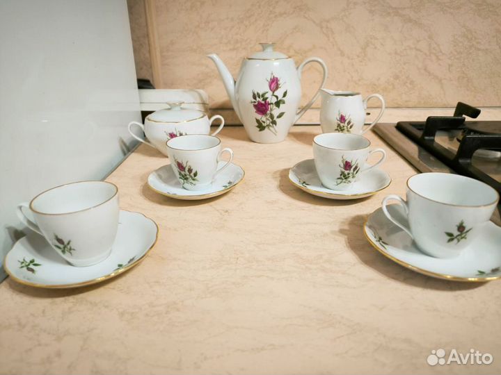Bohemia сервиз 4 персоны розы