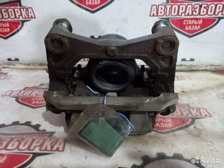 Суппорт тормозной передний правый Nissan Murano