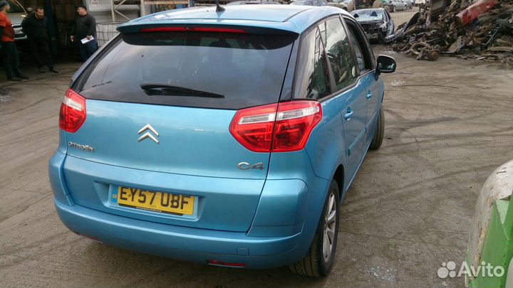 Разбор на запчасти Citroen C4 Picasso