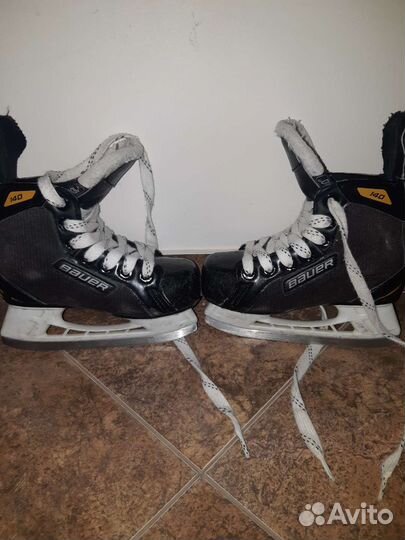 Хоккейные коньки bauer supreme 140