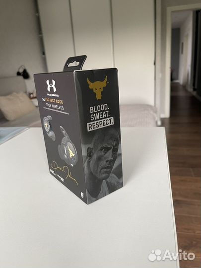 Безпроводные наушники JBL Under Armour