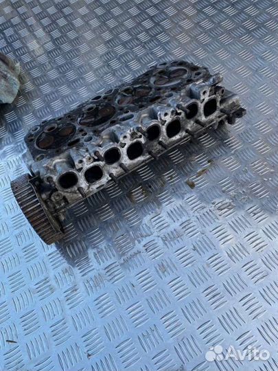 Головка блока цилиндров MitsubishiGalant 81999