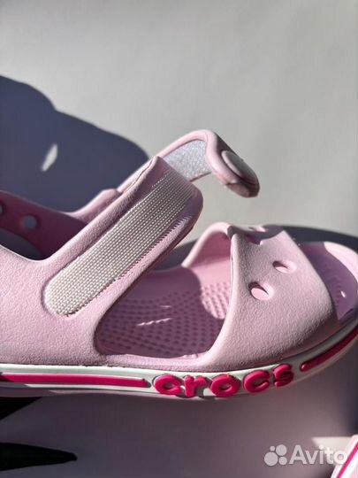 Босоножки для девочки crocs c8