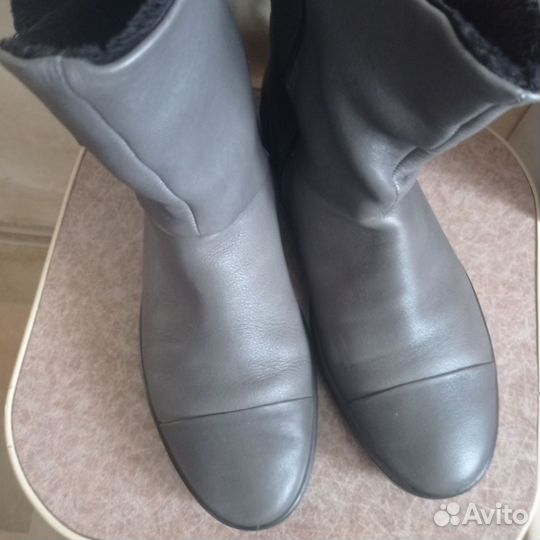 Ботинки женские р41 Ecco