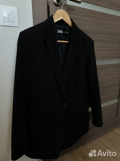 Костюм пиджак шорты Zara