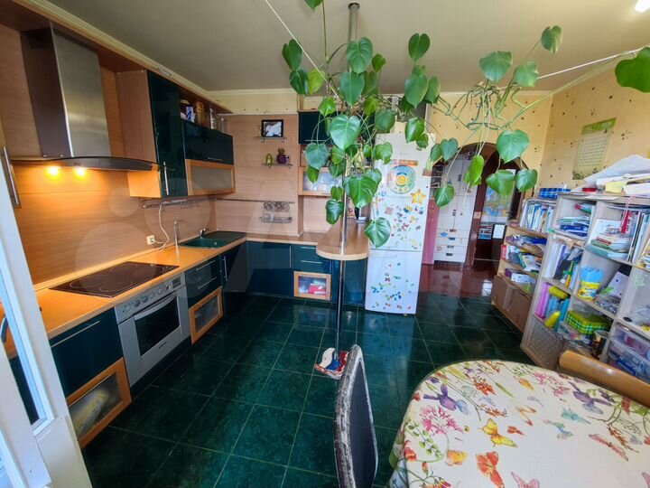 2-к. квартира, 60,7 м², 7/10 эт.