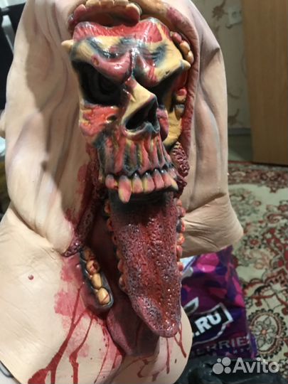 Маска для хелуина