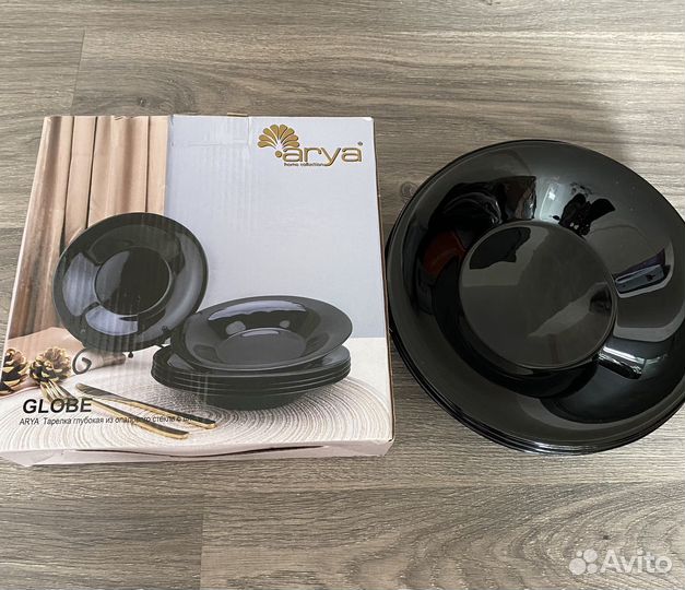 Набор тарелок на 6 персон