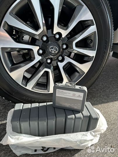 Гайки секретки Toyota Lexus