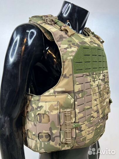 Бронежилет с плитами