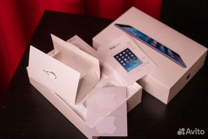 Коробка оригинал Apple iPad mini+наклейки и прочее