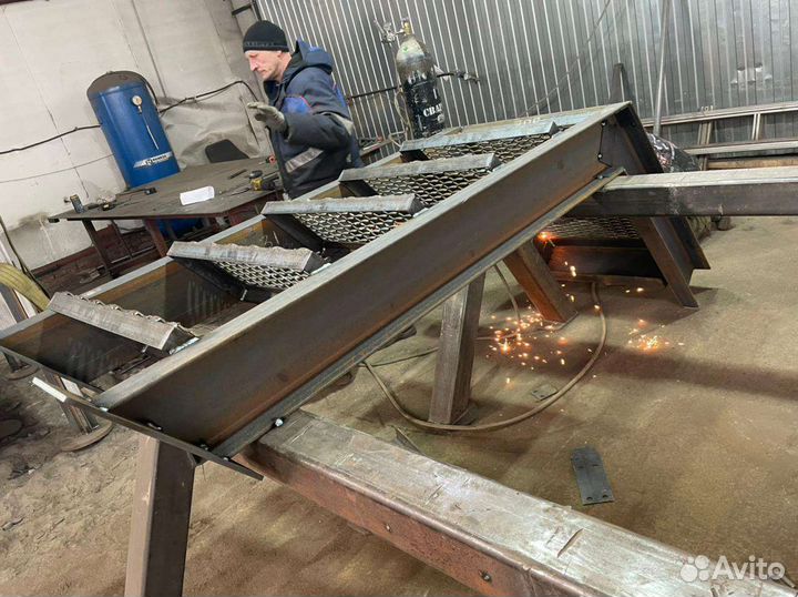 Сварщик на выезд, услуги сварщика